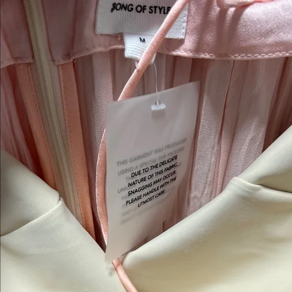 Song of Style Maxi Ombré Dress - Picture 2 of 4